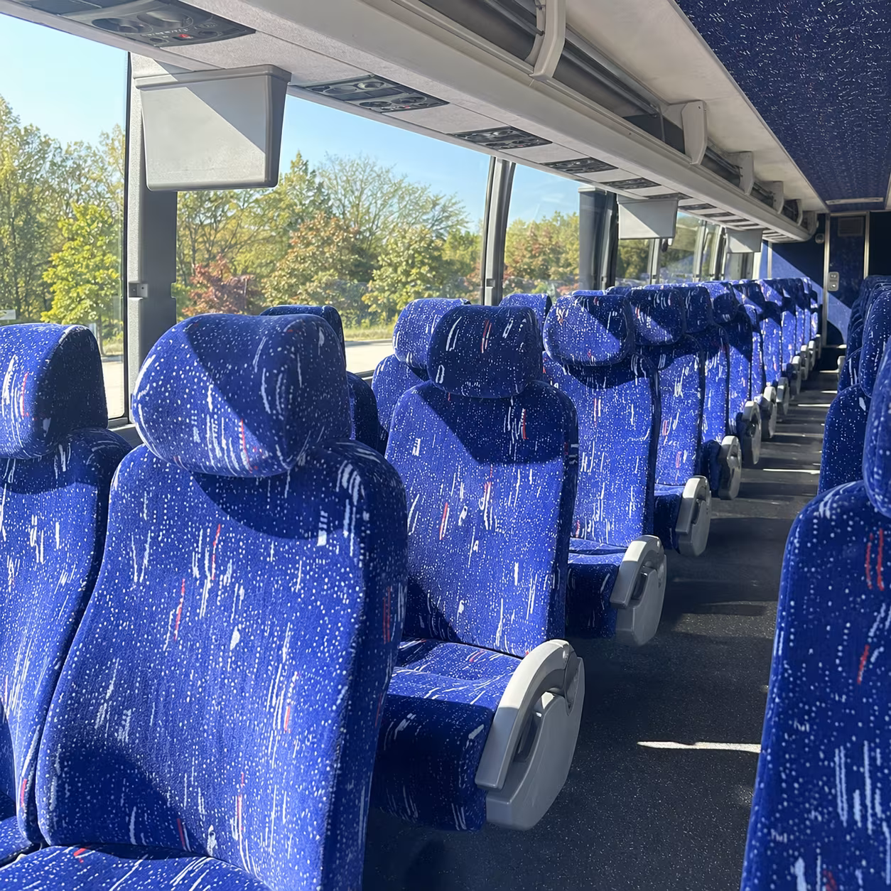 long distance government charter buses between new braunfels san antonio and austin