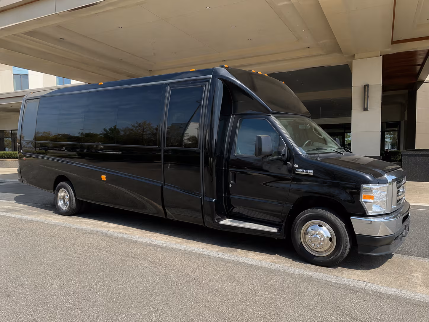 new braunfels sporting event party bus rental