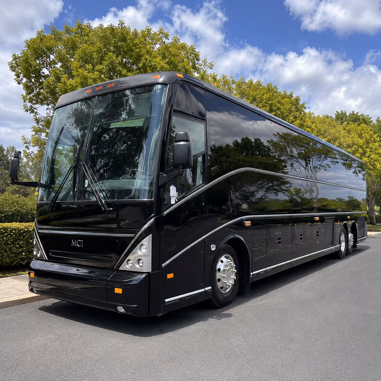 schlitterbahn and river tubing buses for summer groups