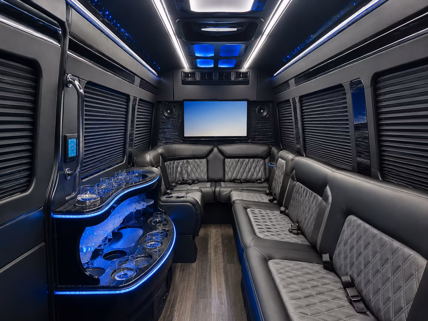 wedding and private event buses in new braunfels