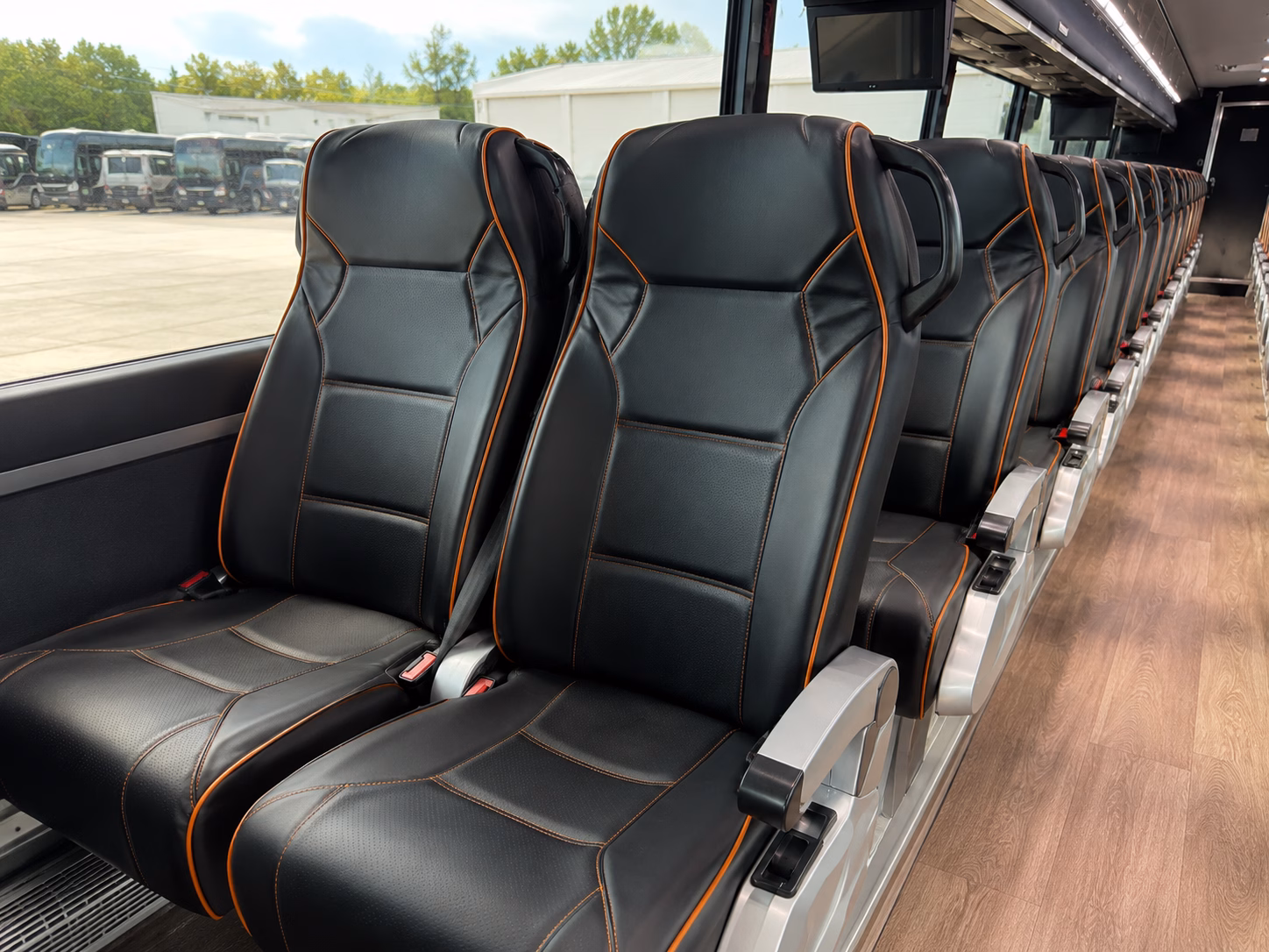 wedding guest shuttle buses running between san antonio and new braunfels